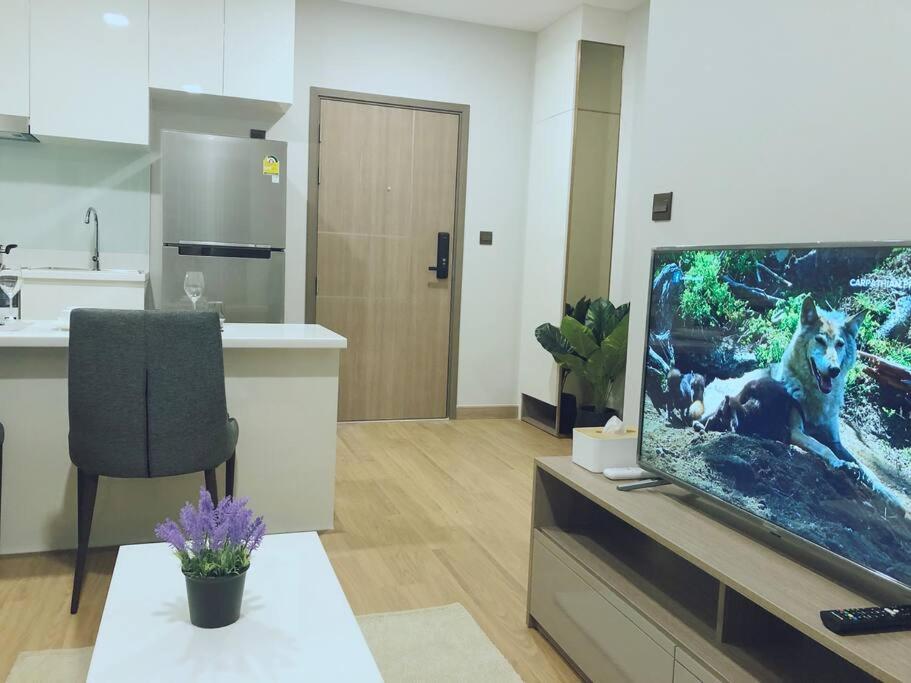 Modern Style Room With Sky Pool 古城边天际泳池公寓 清邁 外观 照片