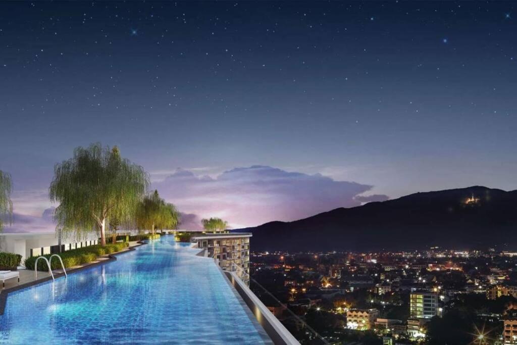 Modern Style Room With Sky Pool 古城边天际泳池公寓 清邁 外观 照片